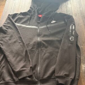 Nike Black Full-Zip Hoodie with Logo